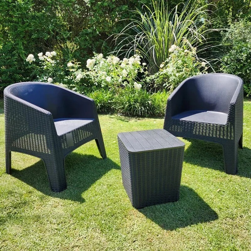 Mesa Auxiliar C/Tapa Capri Símil Ratan Negro - Espacio para Guardado Mesa Auxiliar C/Tapa Capri Símil Ratan Negro - Espacio para Guardado