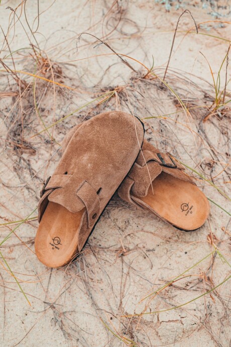 Zueco / Marrón - Preventa U