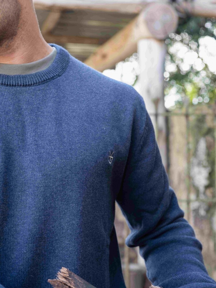 Buzo tejido cuello redondo Azul