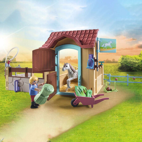 Establo de Caballos Playmobil con Figuras 100 Piezas