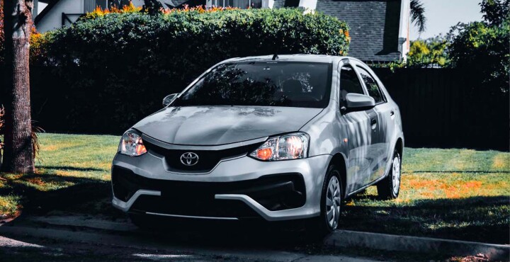 Review: ¡Toyota Etios!