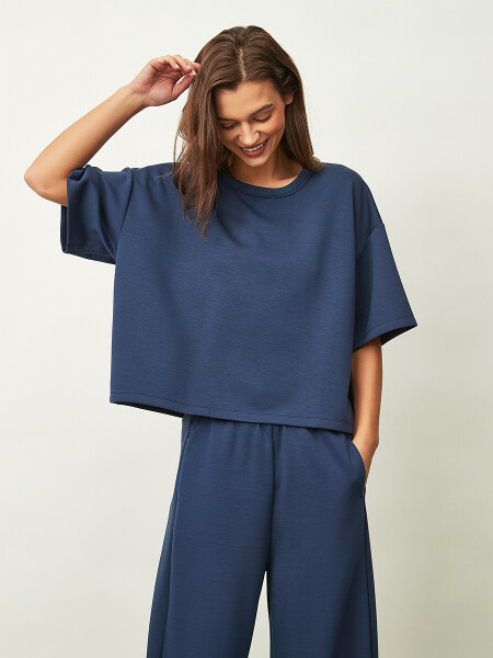 REMERA CARU AZUL OSCURO