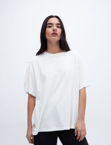 Remera Bronte Off white