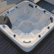 Hidromasaje Exterior Para 6 Personas 2.23X2.23X96.5 Incluye Calentador, Parlantes Con Bluetooth, Cobertor Y Escalera Aqualia 000