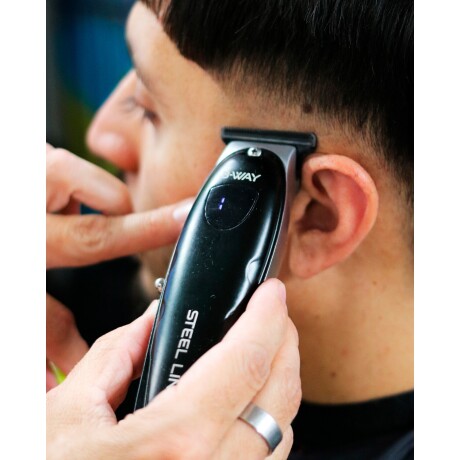 Trimmer Inalámbrico B-Way Steel Line con Accesorios Trimmer Inalámbrico B-Way Steel Line con Accesorios