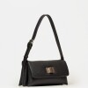 Cartera al hombro Leisure en efecto cuero graneado Negro