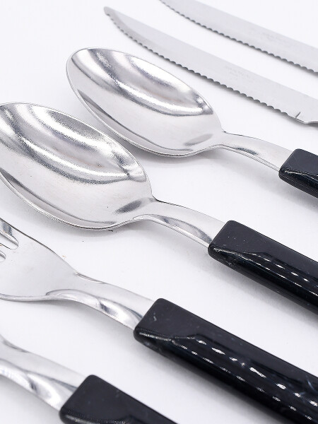 CUBIERTOS NEGRO NEGRO