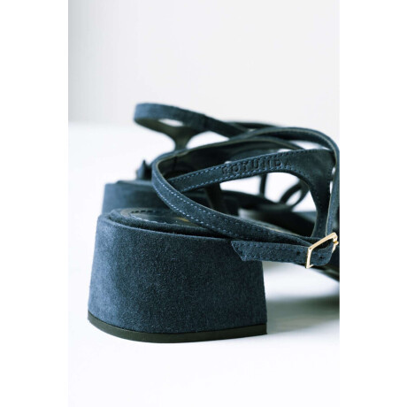 Alta Pirna Blue