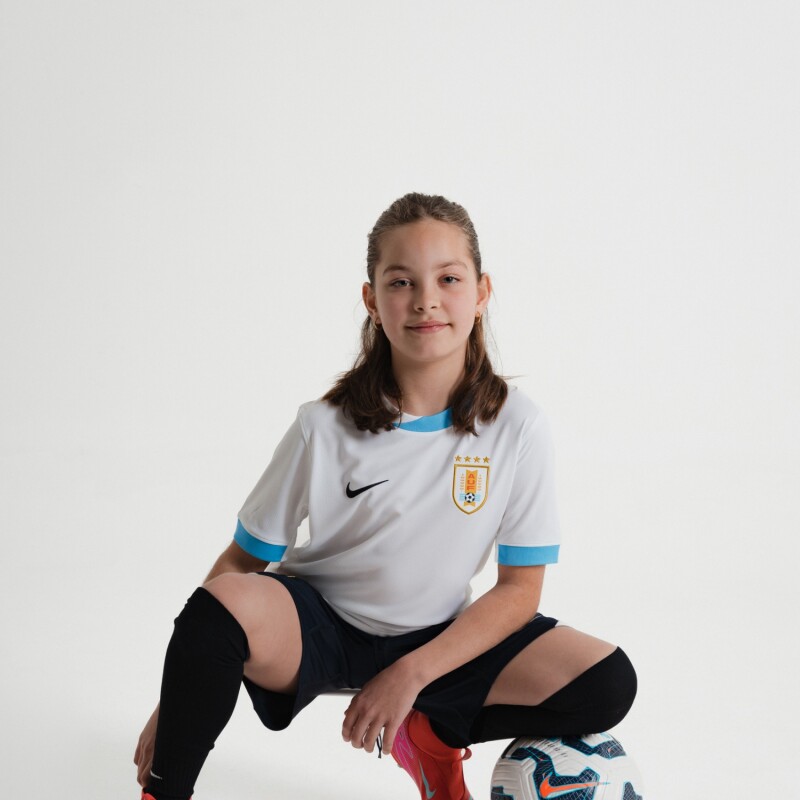 Remera Alternativa Uruguay Nike Stadium de Niños Blanco