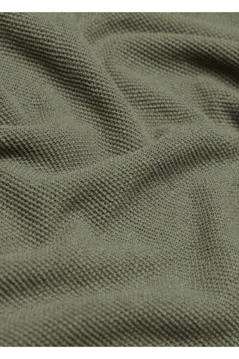 Remera tejida a la Base VERDE