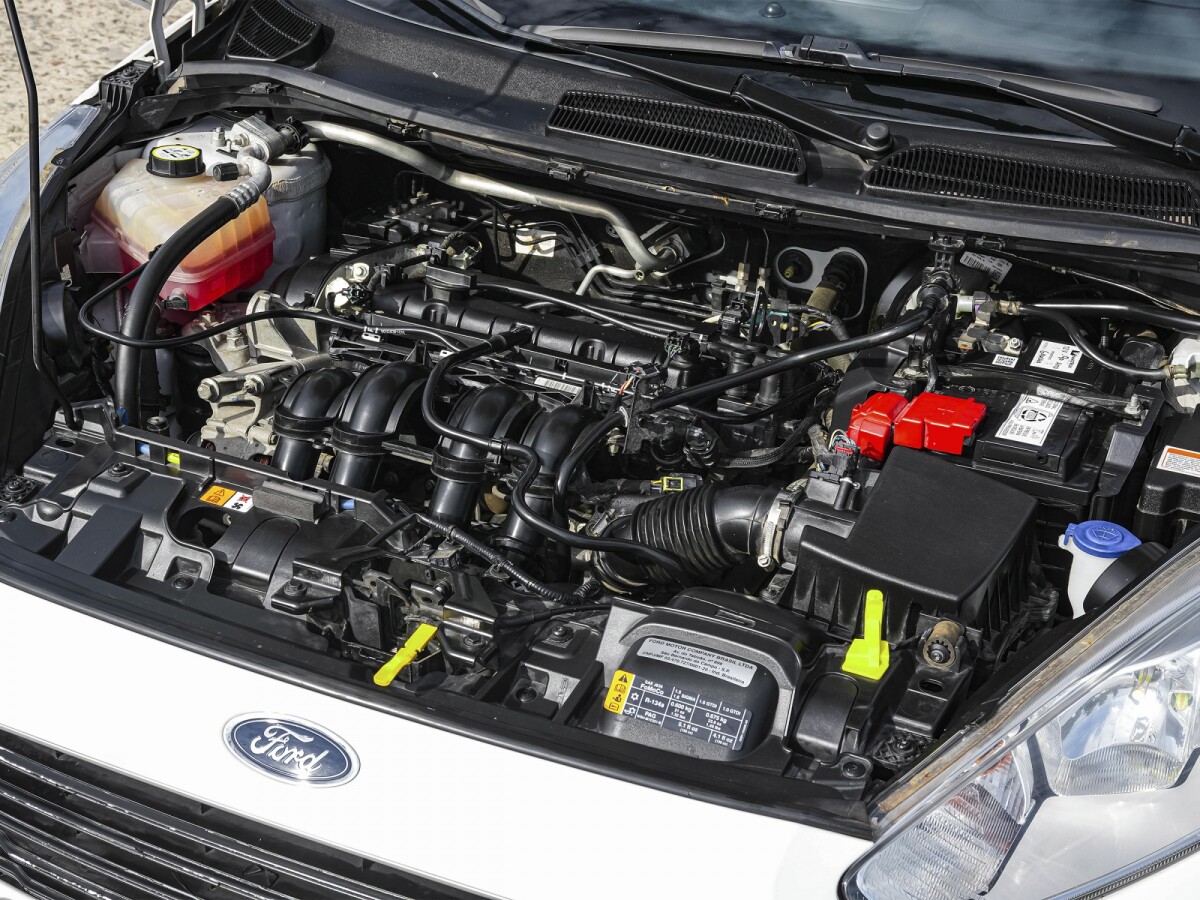 Ford Fiesta SE 1.6 Extra Full | Permuta / Financia Ford Fiesta SE 1.6 Extra Full | Permuta / Financia