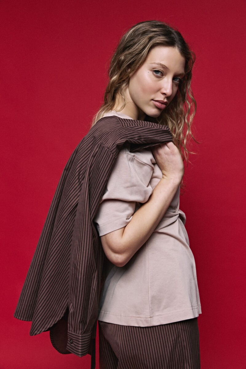 REMERA ELIA Beige