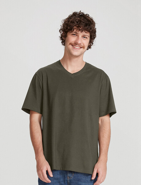 CAMISETA UNISSEX ESCOTE V SUPER COTTON VERDE