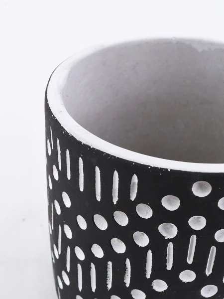 MACETA DOTS NEGRO