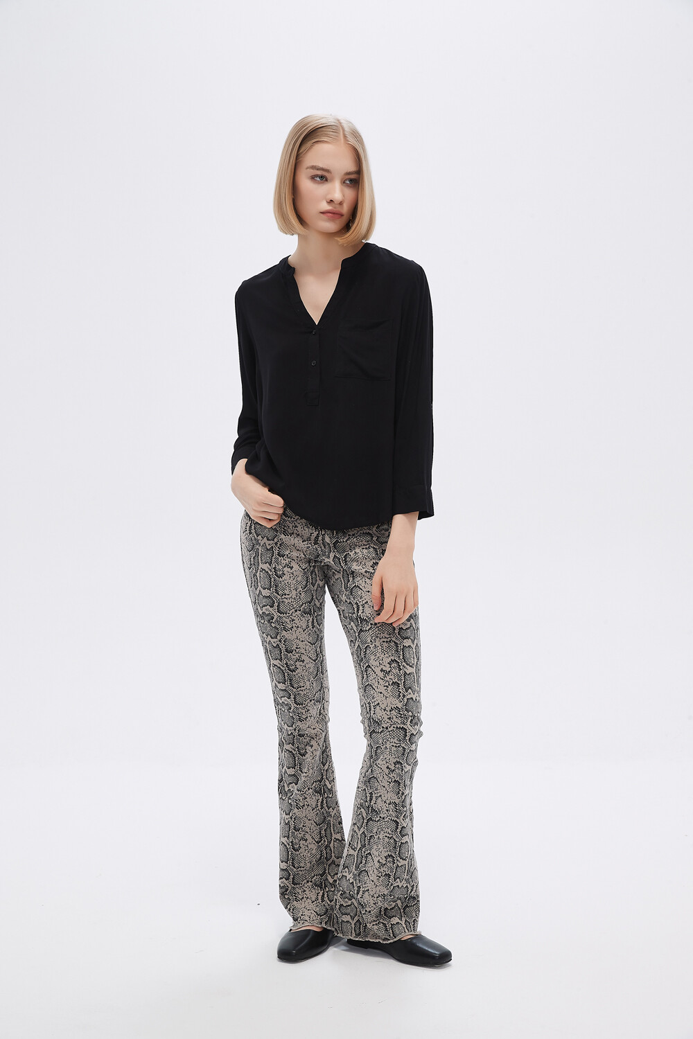 Blusa Au Negro