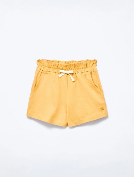 SHORT BÁSICO CON BORDADO AMARILLO