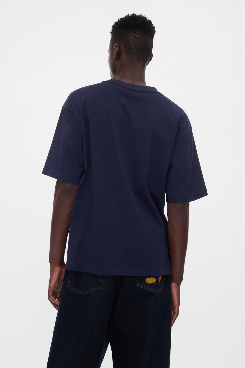 Remera Con Bolsillo Disney Hombre Navy Uniform