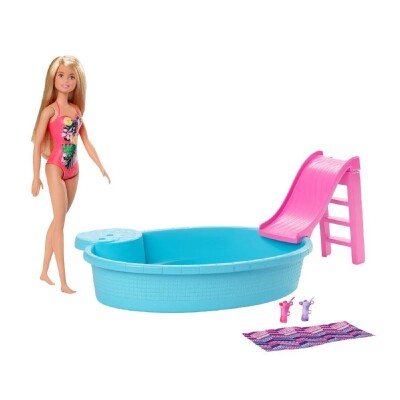 Barbie día de piscina Barbie día de piscina