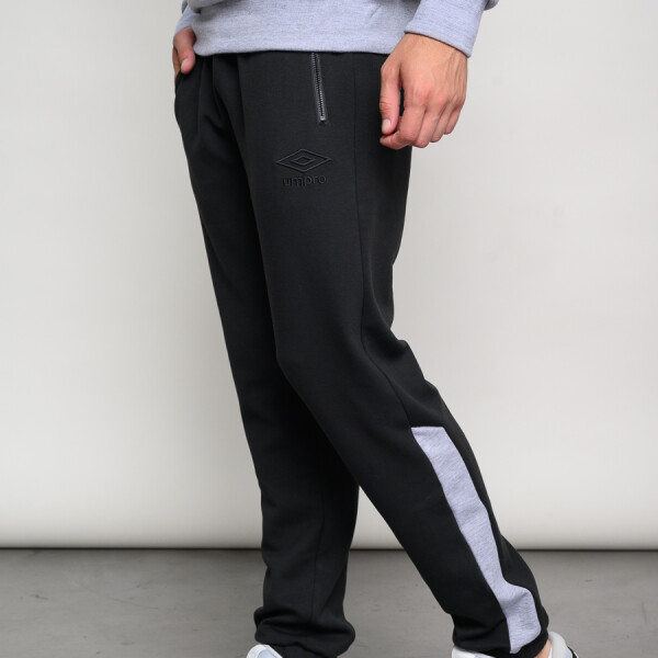 PANTALÓN JUT Umbro Hombre 025