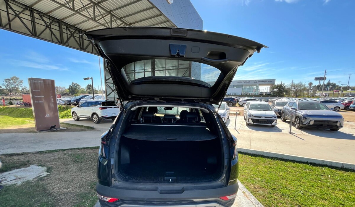 Hyundai Tucson 1.6 NX4 Limited 2022 Hyundai Tucson 1.6 NX4 Limited 2022