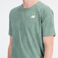 Remera New Balance de Hombre - MT33281DKJ GREEN