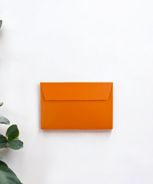 Sobre color 120 grs 6,5x10 cm. NARANJA