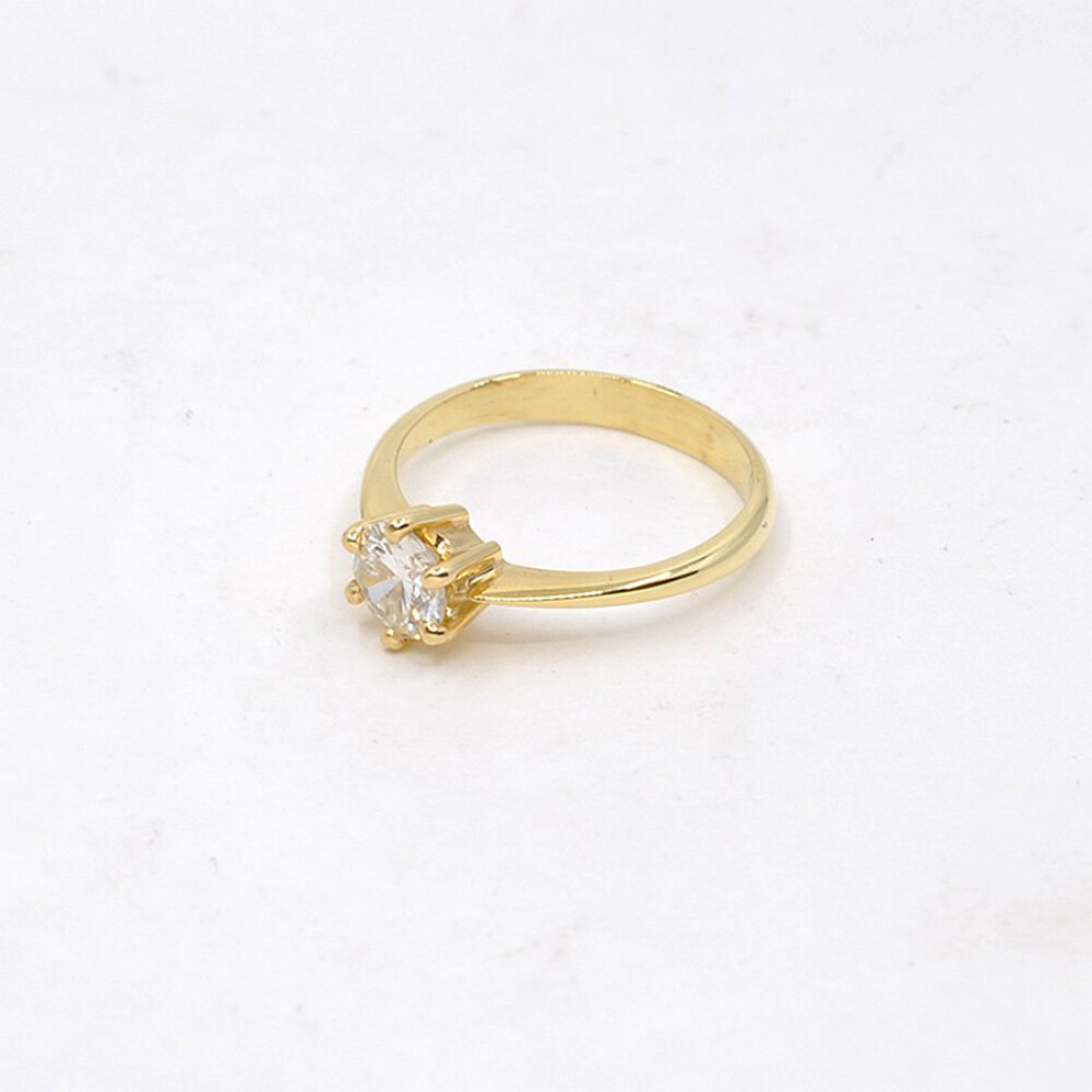 Anillo En Oro 18K Y Brillante Anillo En Oro 18K Y Brillante