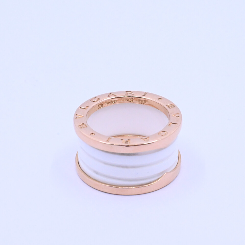 Bulgari Bzero 1 anillo oro 18k rosa y cerámica blanca con estuche original. Bulgari Bzero 1 anillo oro 18k rosa y cerámica blanca con estuche original.
