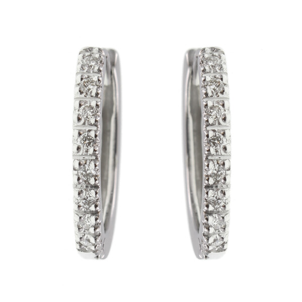 Aros Samantha de oro blanco 18k con brillantes. Aros Samantha de oro blanco 18k con brillantes.