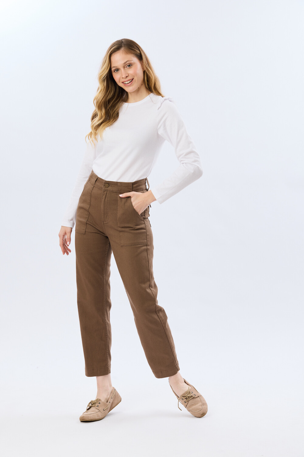 PANTALÓN DE GABARDINA Marron