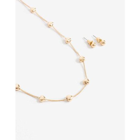 Set De Aros Pasantes Y Collar Corazones Dorado