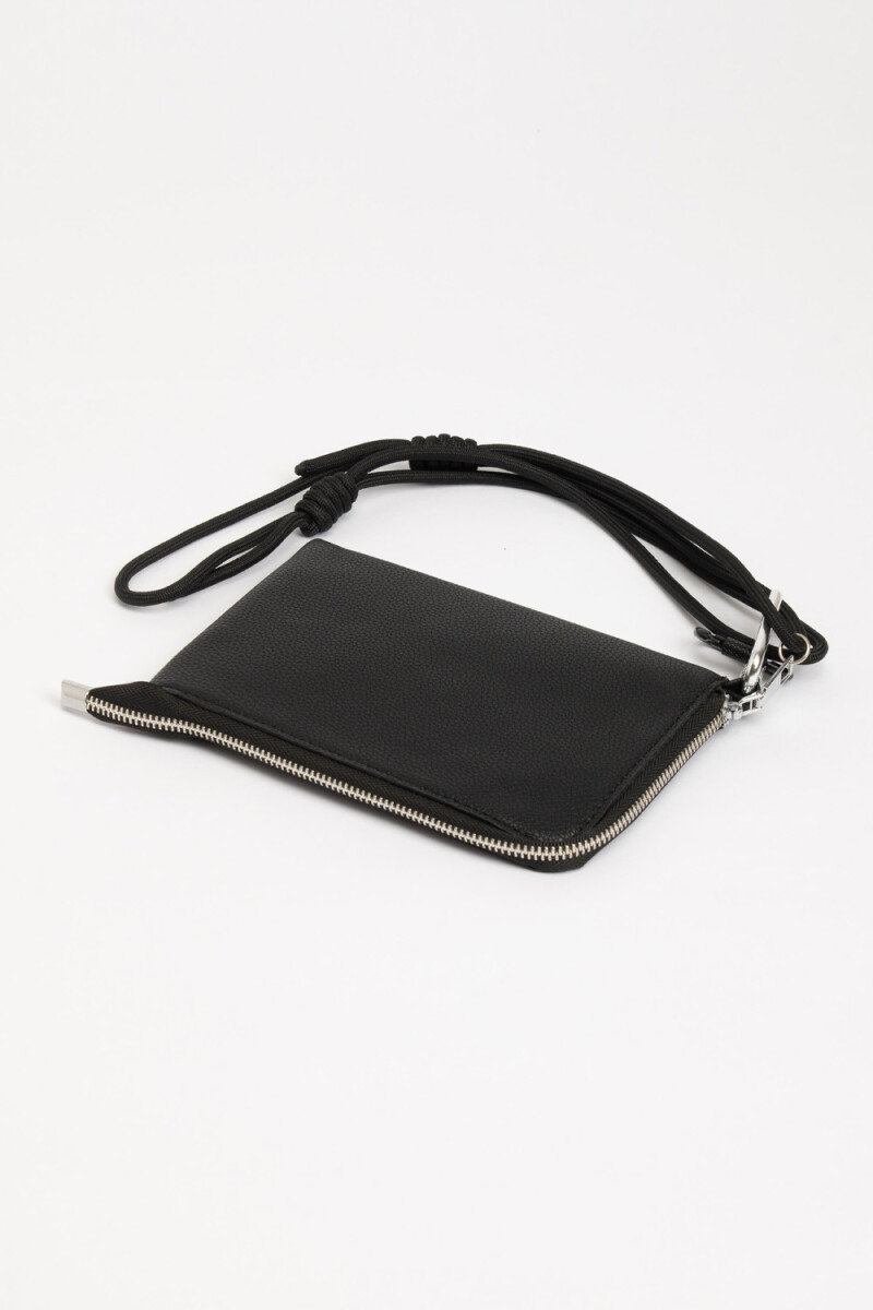 Bandolera sobre Negro
