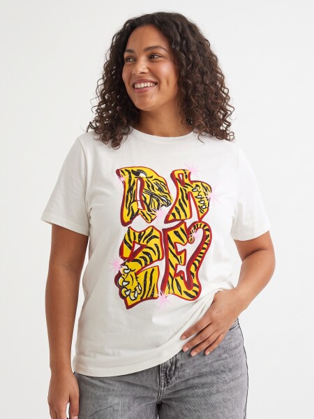 REMERA DENA VARIANTE 4.