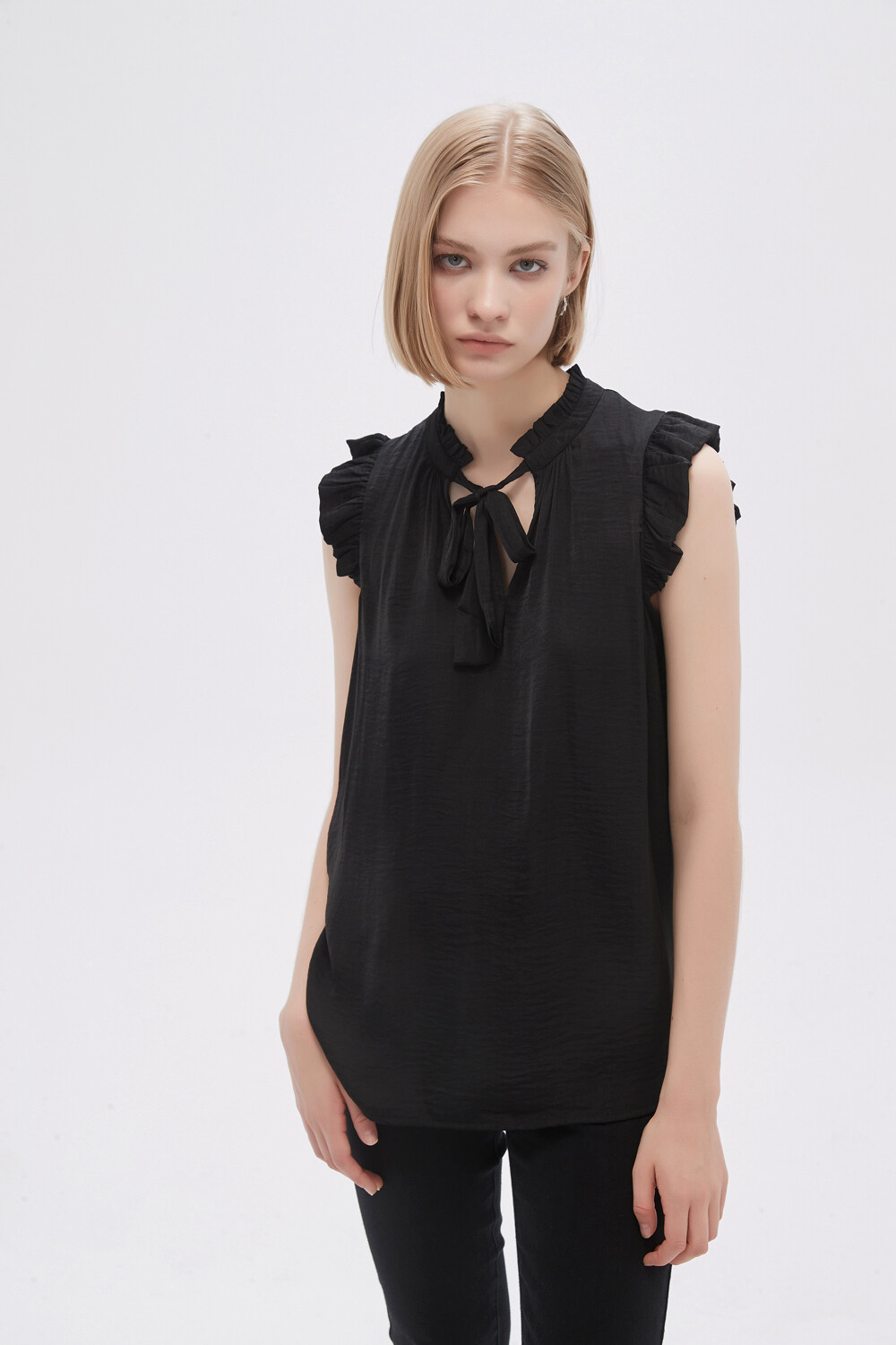 Blusa Daneb Negro