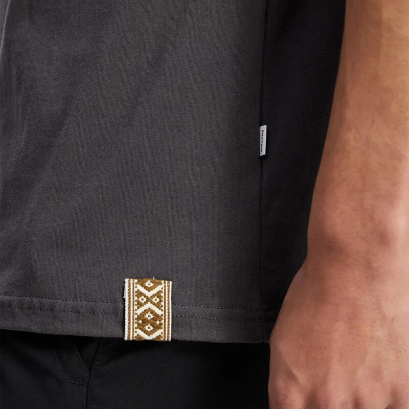 Remera Rhythm Woven Vintage - Negro Remera Rhythm Woven Vintage - Negro