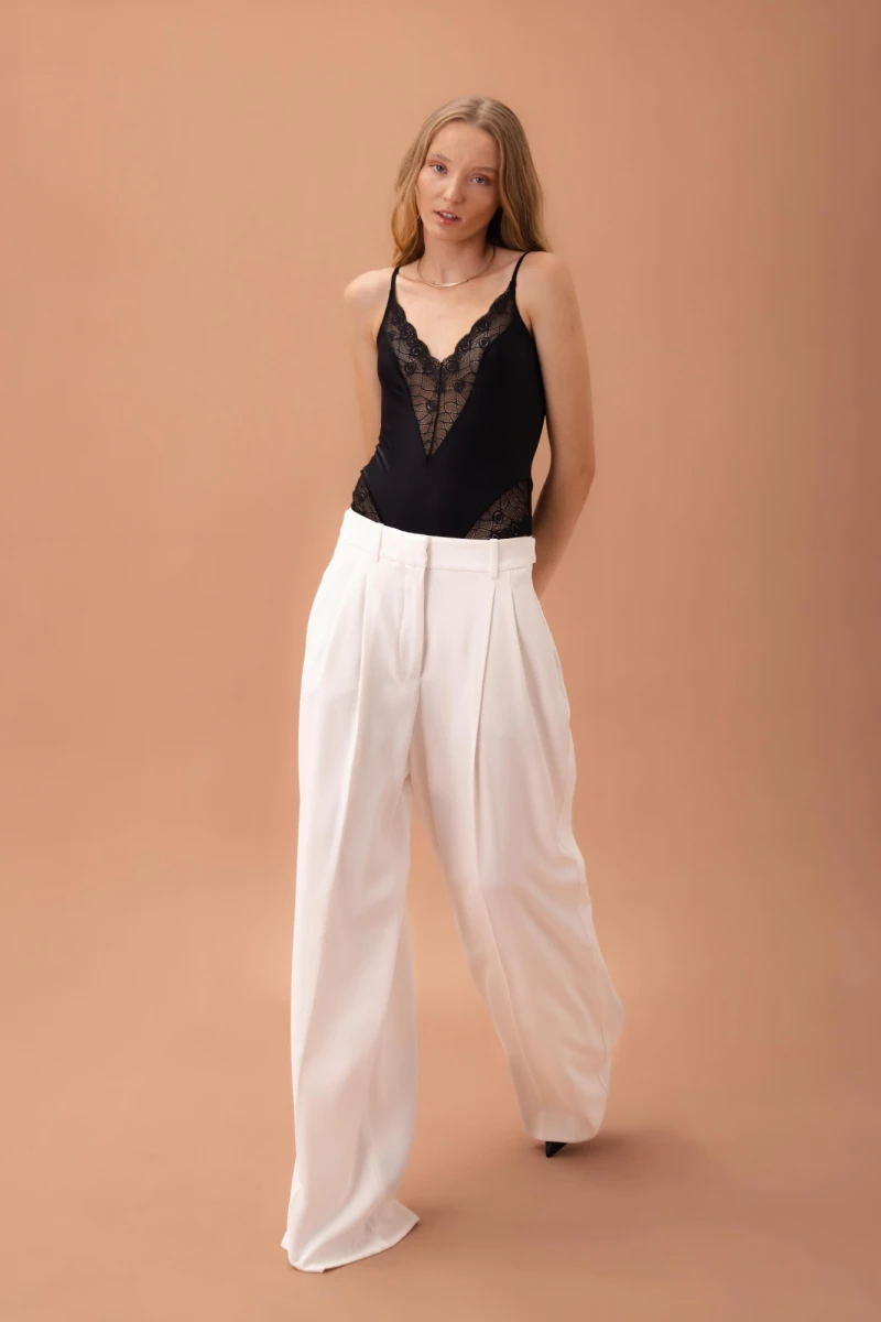 BY27 Body Suri Negro