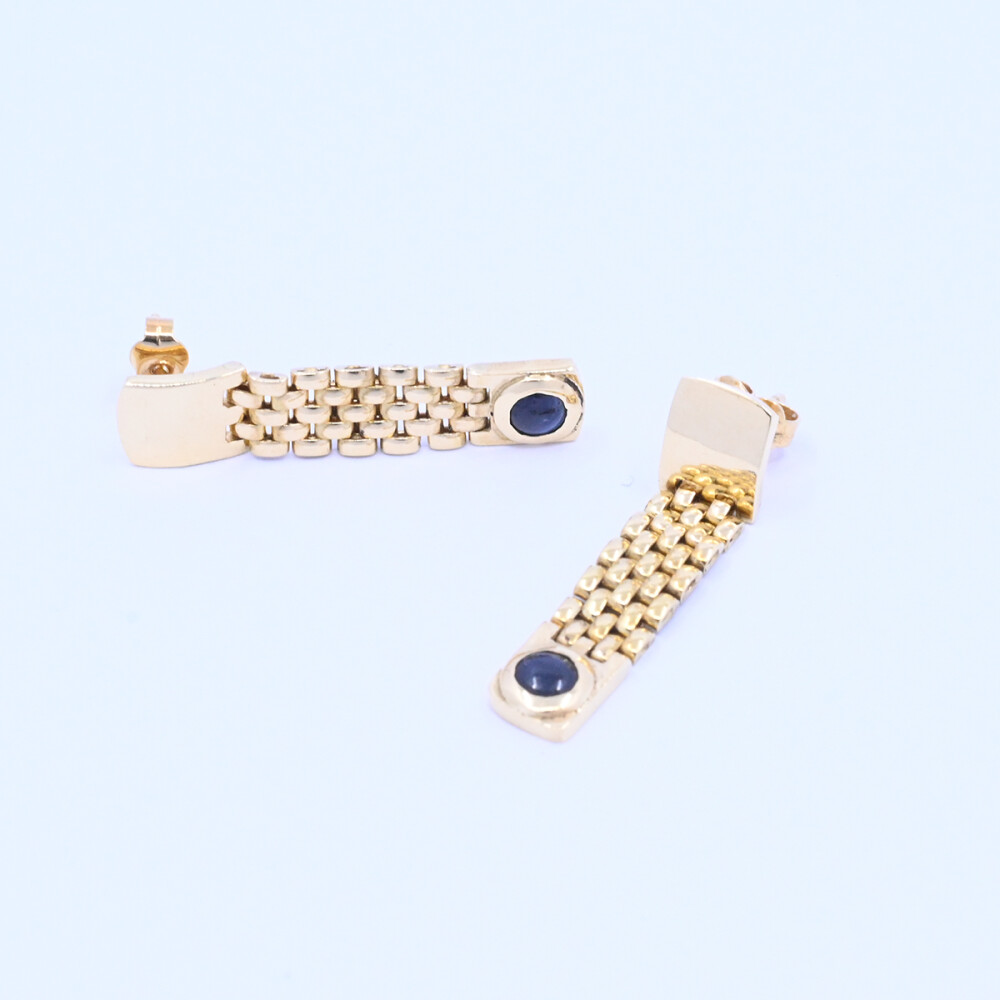 Caravanas oro 18k Panther con zafiros azules cabujón. Caravanas oro 18k Panther con zafiros azules cabujón.