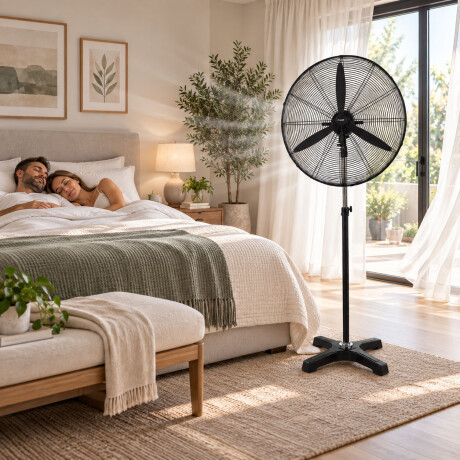 Ventilador Pie Industrial Oscilante 3 Vel 180W Cuori Uragano Negro