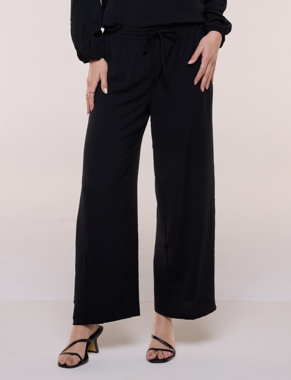 Pantalon Fluído Con Lateral Calado NEGRO