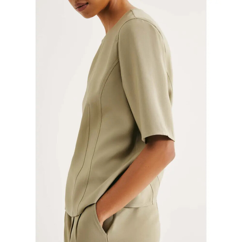 BLUSA FEM ROXO MEDIO