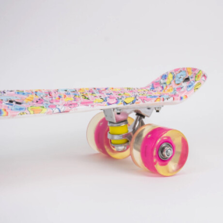 Skate Patineta Penny 55 Cm Con Diseño Rosado Con Mini Figuras