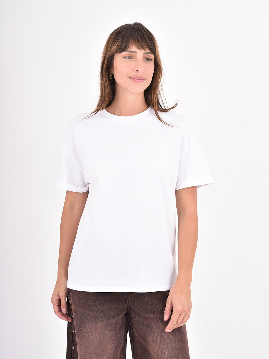 REMERA MILAT - BLANCO 