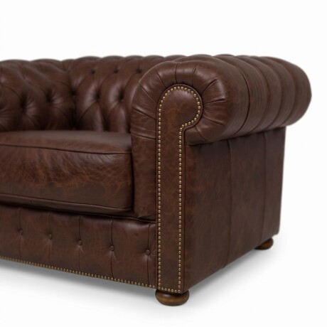 Sofá Chesterfield Novo - Cuero Básico - 1 cuerpo New Brown - (Preventa)