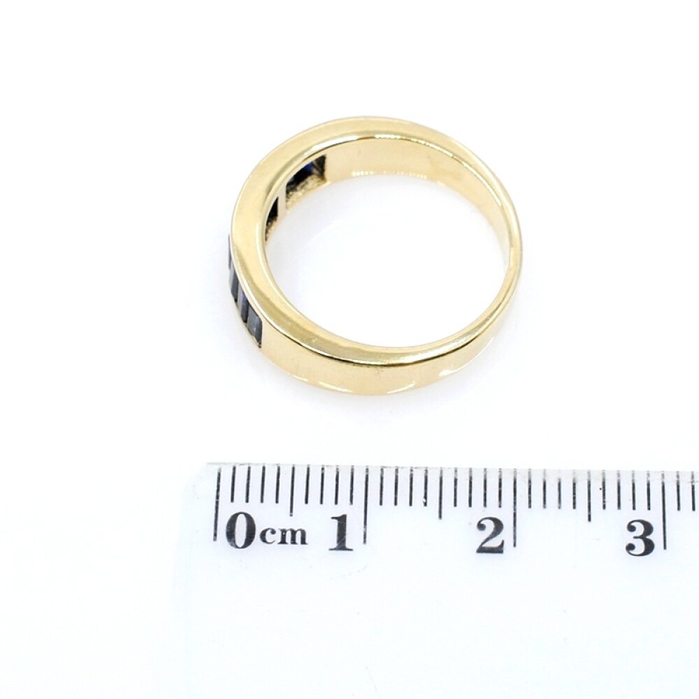 Anillo en oro 18k amarillo y zafiros corte baguette Anillo en oro 18k amarillo y zafiros corte baguette