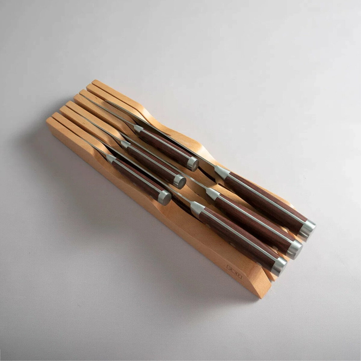 Juego De 6 Cuchillos profesionales con base de madera - Volf 