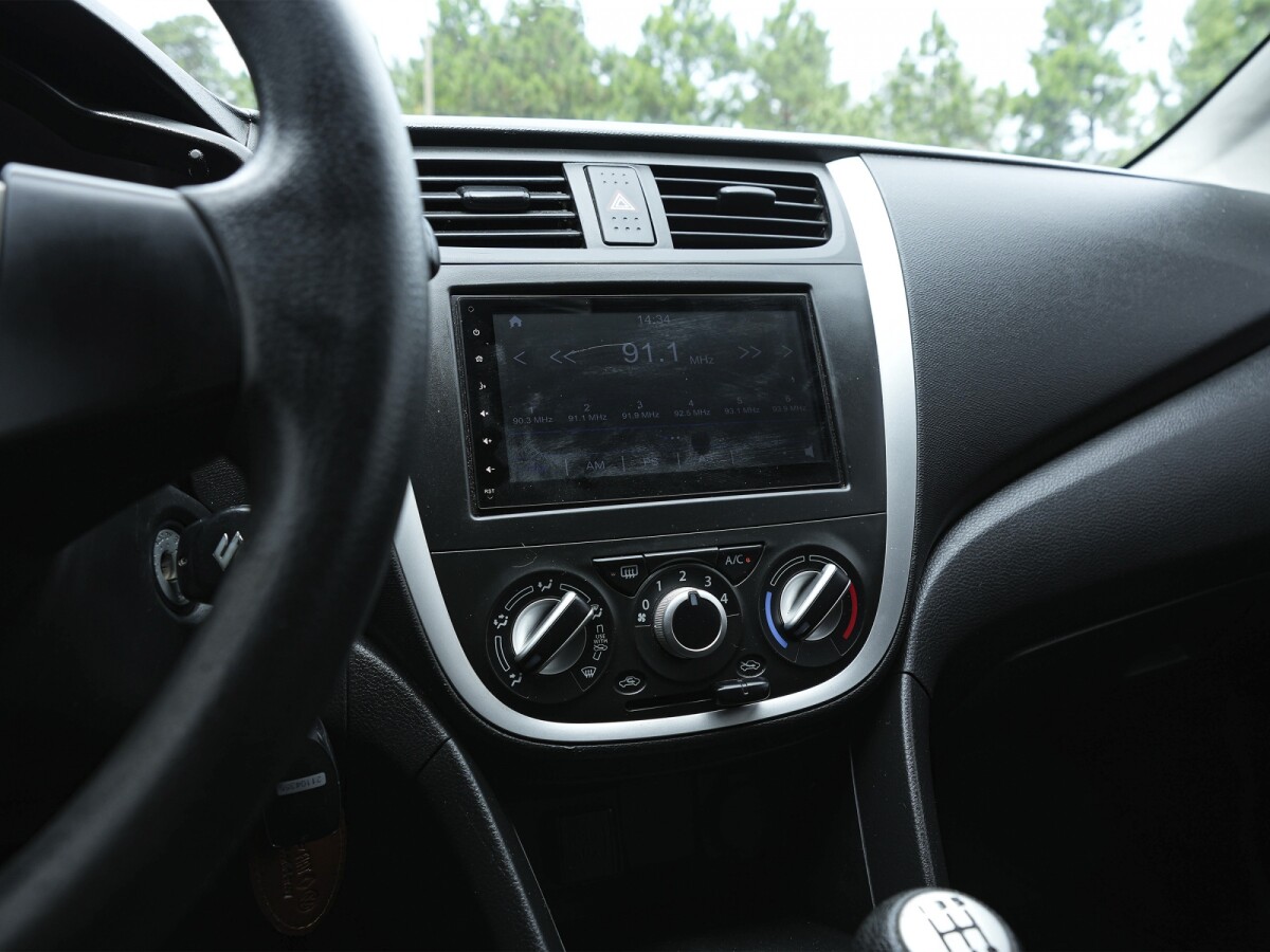 Suzuki Celerio GL 1.0 Extra Full | Permuta / Financia Suzuki Celerio GL 1.0 Extra Full | Permuta / Financia