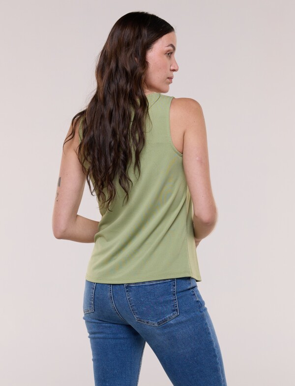 Musculosa Con Broche VERDE