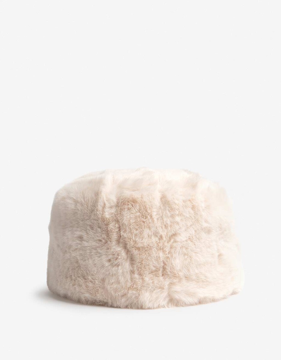 Gorro De Pelo Sintético 