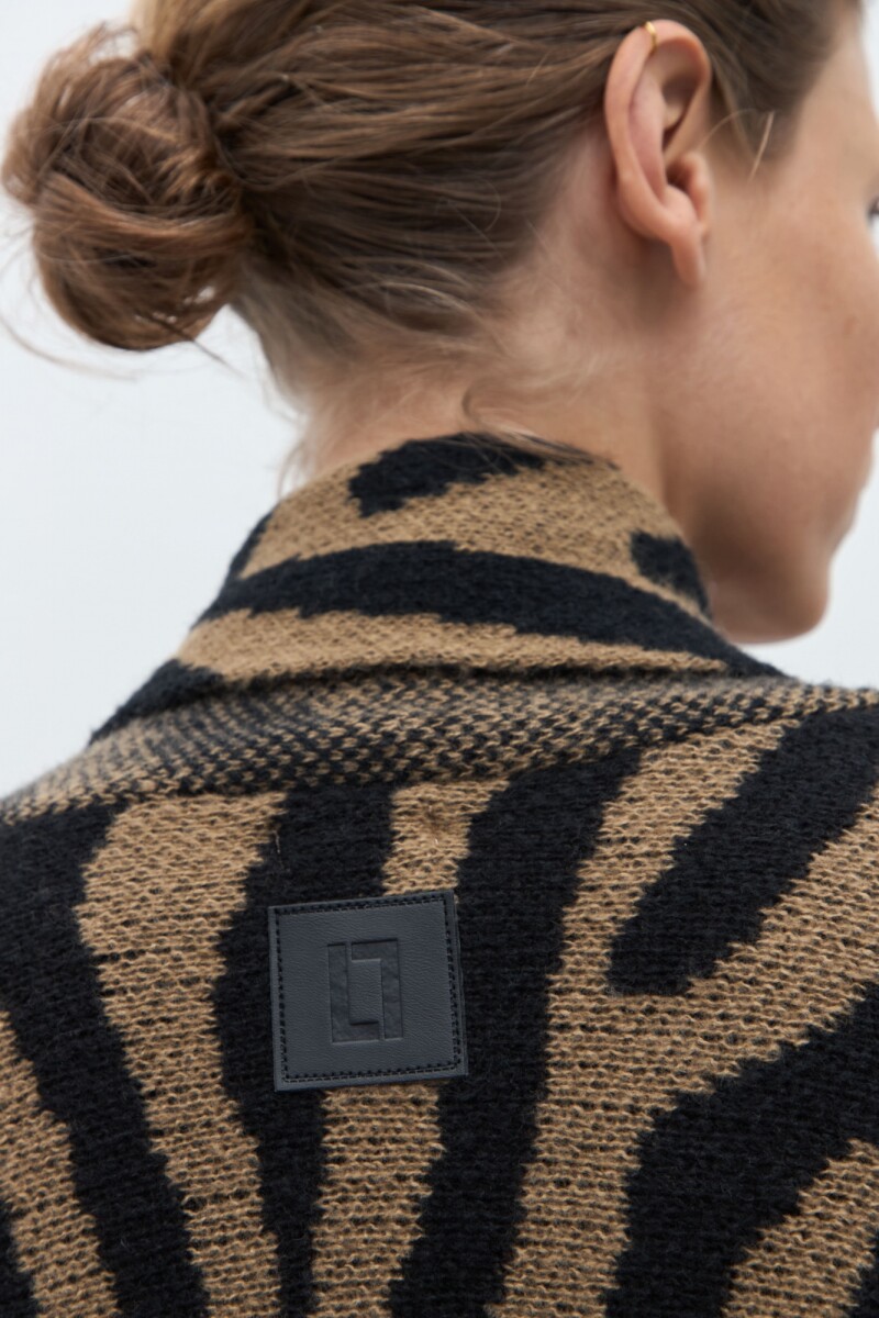 Ruana jacquard zebra negro