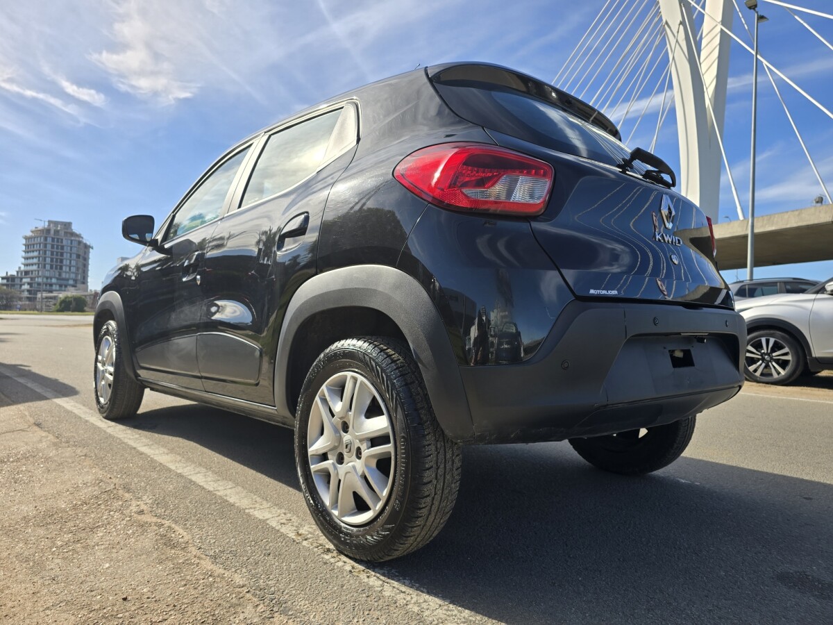 Renault Kwid Intens EXCELENTE ESTADO! | Permuta / Financia Renault Kwid Intens EXCELENTE ESTADO! | Permuta / Financia